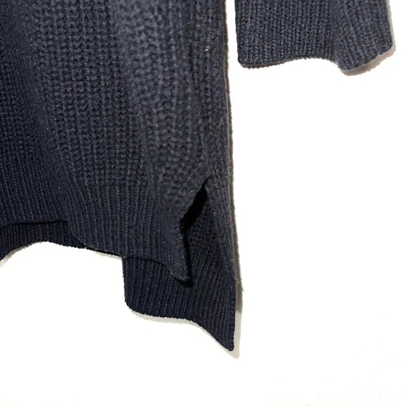 Express Red White & Black Heavyweight Knit Oversized Tunic Sweater Large Women’s - Picture 7 of 13